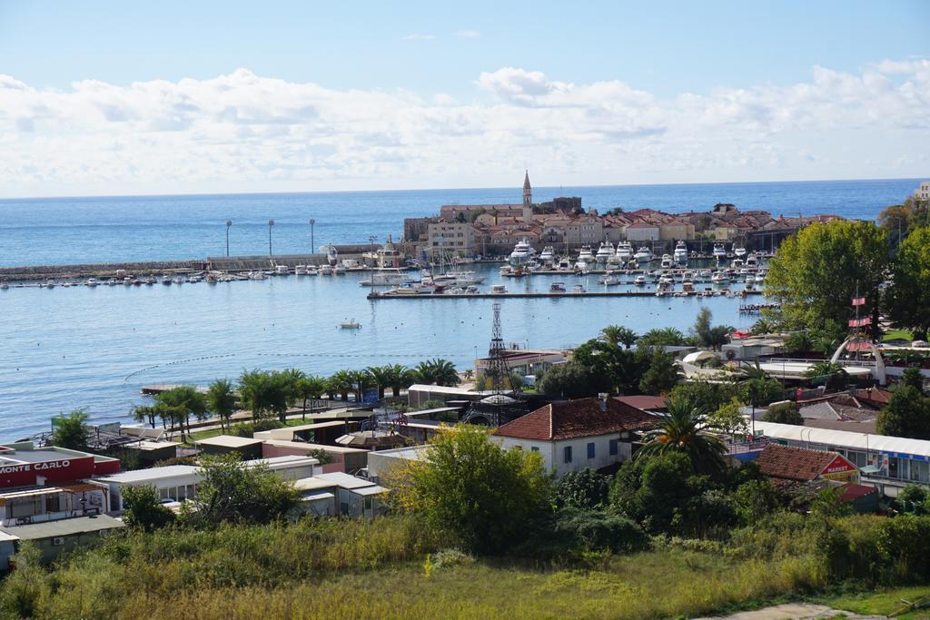 Budva Bay Breeze Apartments Esterno foto