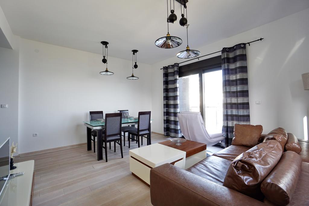 Budva Bay Breeze Apartments Esterno foto