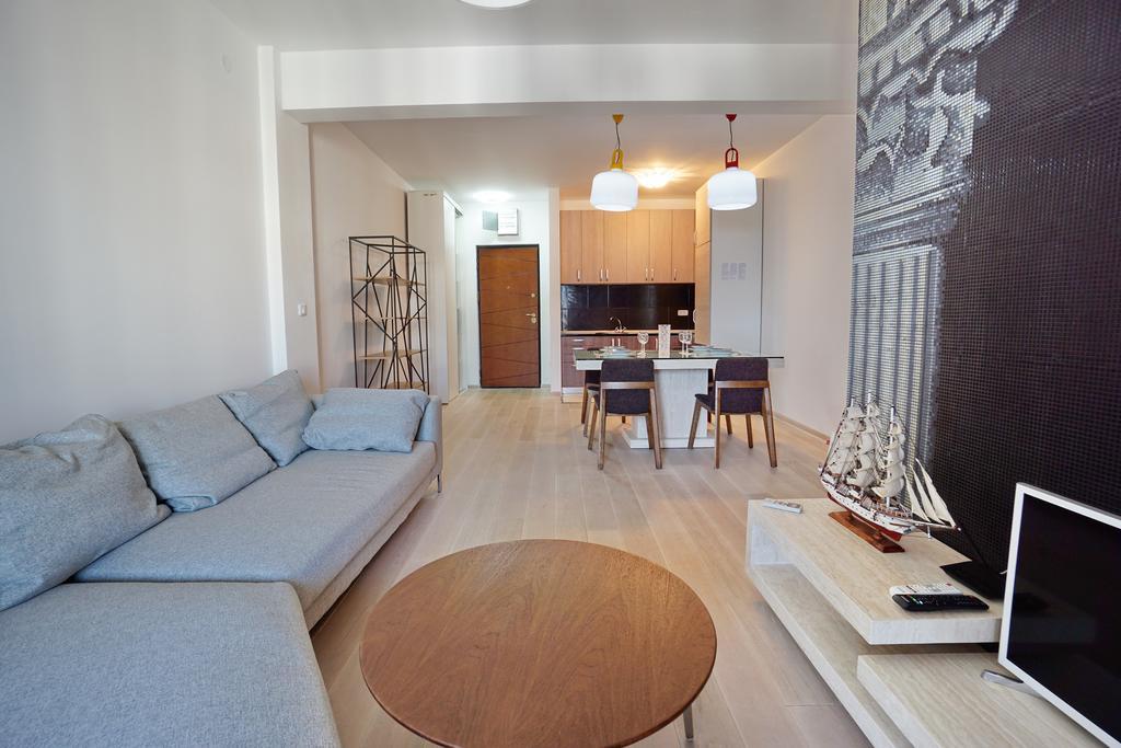 Budva Bay Breeze Apartments Esterno foto