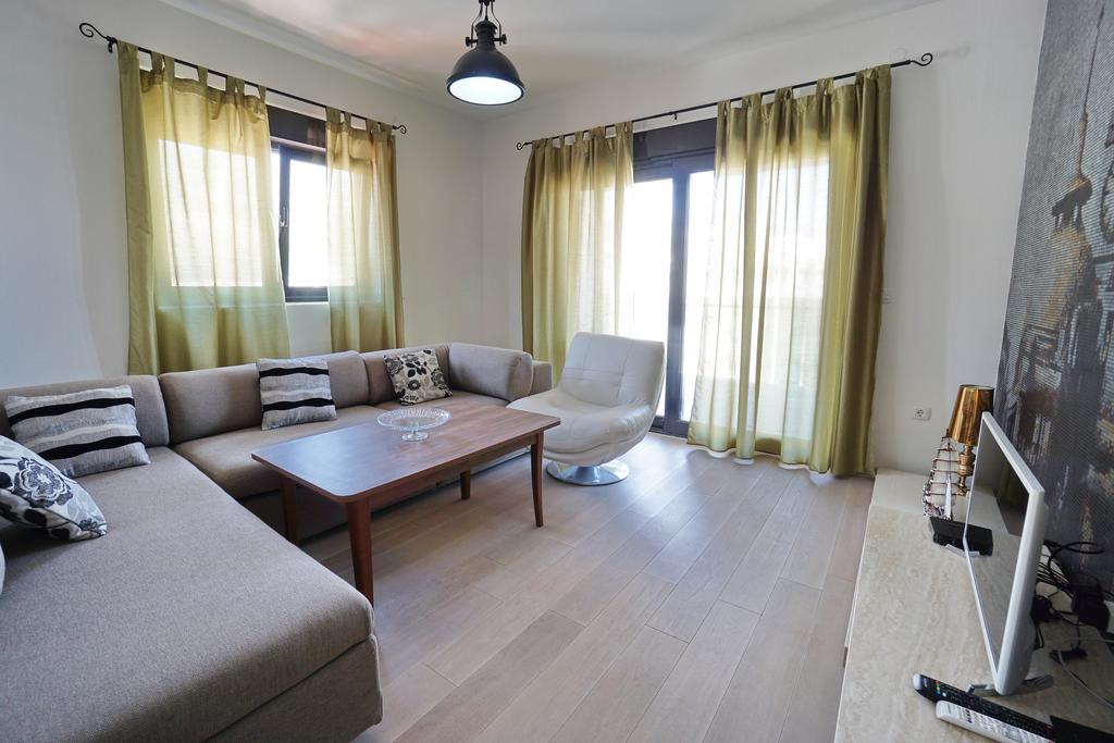 Budva Bay Breeze Apartments Esterno foto