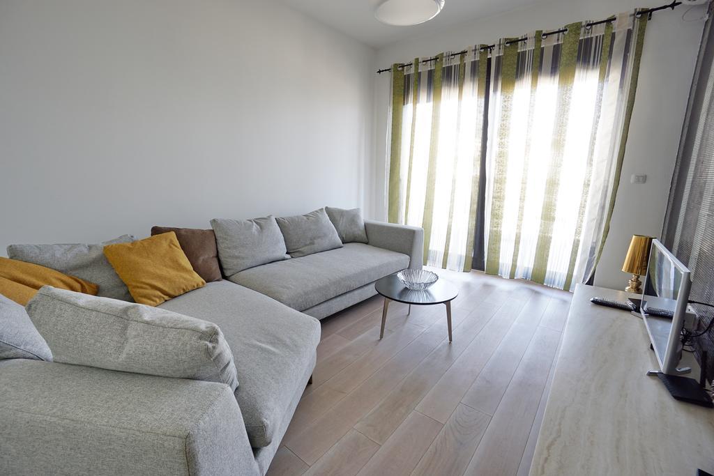 Budva Bay Breeze Apartments Esterno foto
