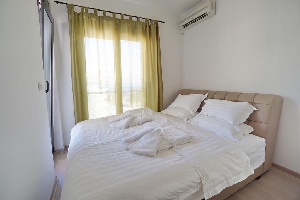 Budva Bay Breeze Apartments Esterno foto