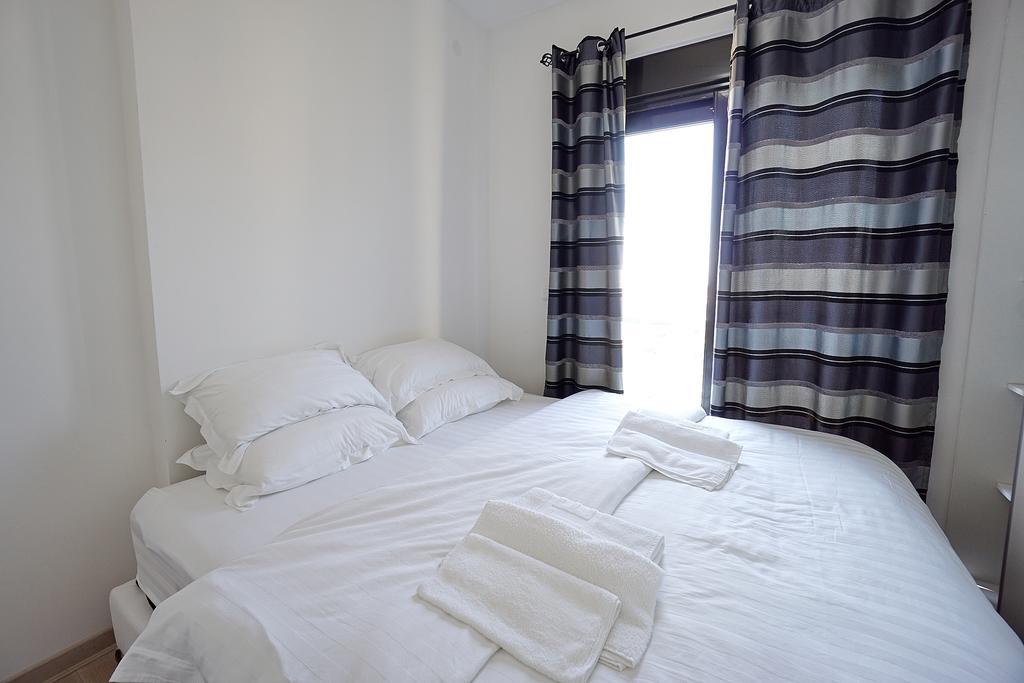 Budva Bay Breeze Apartments Esterno foto