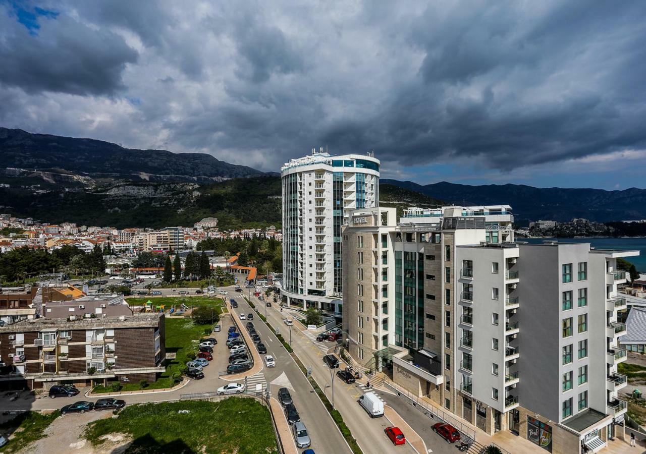 Budva Bay Breeze Apartments Esterno foto