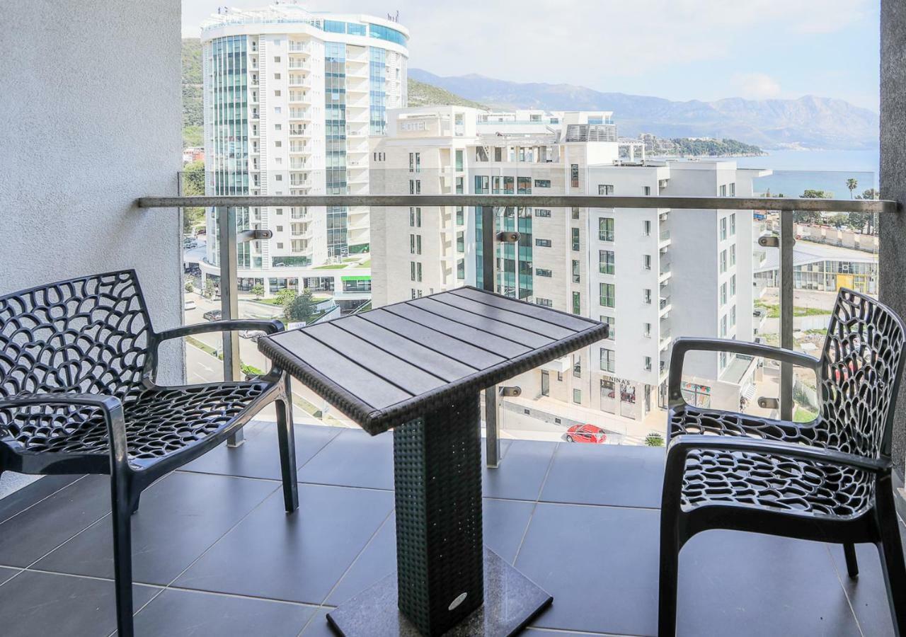 Budva Bay Breeze Apartments Esterno foto